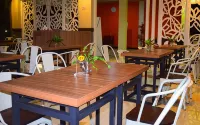 Megaria Hotel - 3-Star