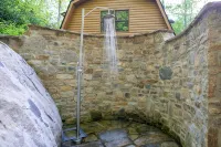 Luxury Mountain Cabin On 320+ Acres Near Asheville, Lake Lure & Hendersonville - balcony