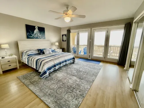 Oceanfront 4Br Townhouse-Great Location Aug 26-Aug 29 Available - Balkoner