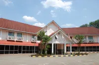 Hotel Seri Malaysia Temerloh - parking