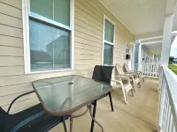 Spacious 5BD 5.5BA house in the Heart of Richmond - บังกะโล