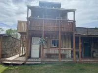 Annie's Attic At Mountain River Ranch - Wifi