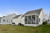 Beautiful SF Home in Bear Trap Dunes - Close to pool & beach shuttle stop - 3 estrellas