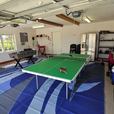 River Bank Hideaway, "Go With The Flow" RIVERFRONT 3 Acres- "Heated Pool/Spa"