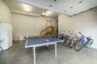 Luxury 7 Br Home / Hot Tub / Sharc Passes / AC / Wi Fi / Bikes - Butik