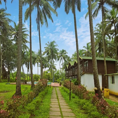 Seclude Eco Cottages