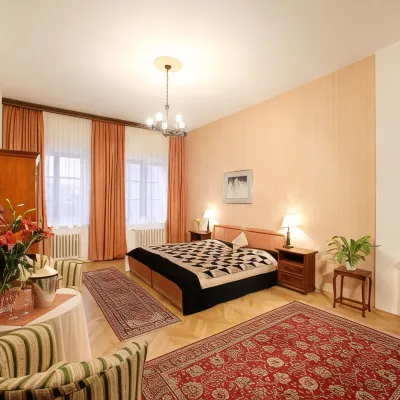 Hotel Garni Konvice Các khách sạn gần Regional Museum