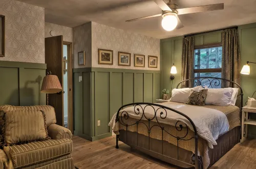 The Cranberry Cottage @ Hills Creek - 4-Star