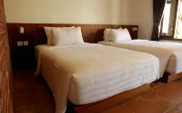 Rumah Bata Guest House - parking
