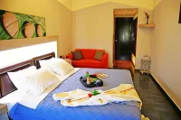 Samos Bay Hotel by Gagou Beach - Flughafentransfer
