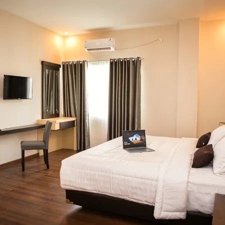 Grand Duta Hotel