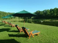 克德龍山谷賓館 - 旅館