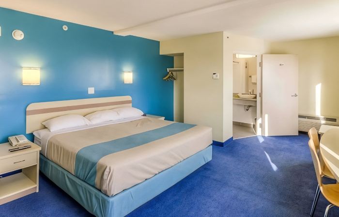 Super 8 by Wyndham Estevan
