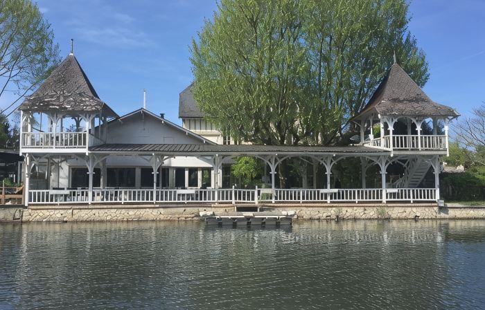 Hotel Restaurant Pavillon Bleu