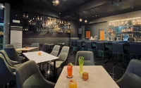 Acacia Hotel Bacolod - bar