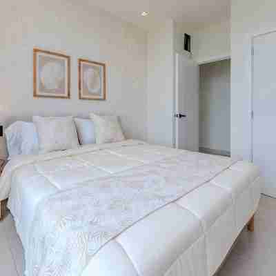 New 3BR Luxury Stay Cap Cana.Pool, Jacuzzi, Beach Rooms