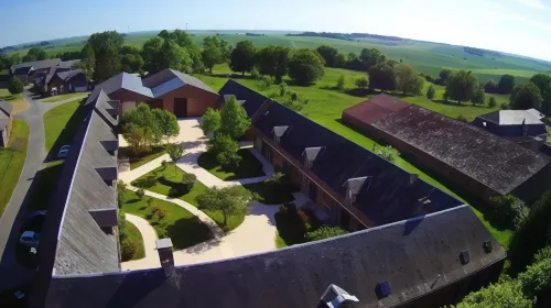 Domaine des Lumieres - parking