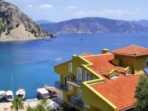 Es Apartments Hotel di Turunc