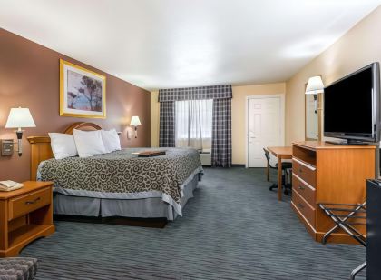 Days Inn by Wyndham New Braunfels