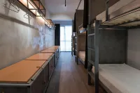 Bedbox Hostel