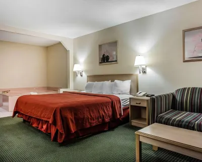 Quality Inn & Suites Stockbridge Atlanta South I-75 فنادق في ستوكبريدج