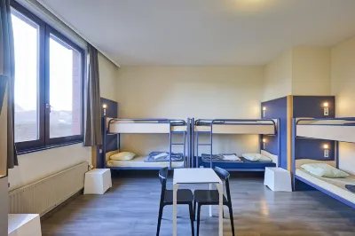 HI Generation Europe Hostel  호텔