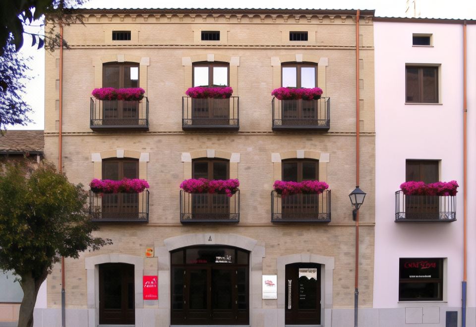 hotel overview picture