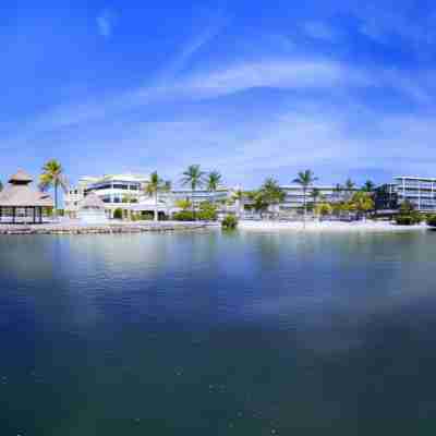 Reefhouse Resort and Marina Hotel Exterior