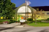 DoubleTree Suites by Hilton Hotel Dayton - Miamisburg