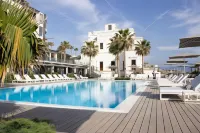 Hotel & Resort Tre Fontane Luxury - С бассейном