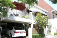 Homestay K 10 Syariah Malang