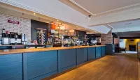 Dundee West Hotels in Лонгфорган