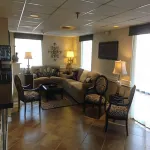 Grand View Inn & Suites