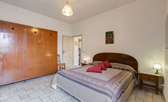 Spacious and Cozy, 6+3 Beds, Free Wifi, Near Eur