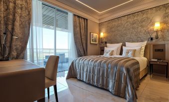 Alabriga Hotel & Home Suites GL