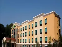 Holiday Inn Express & Suites Clemson - Univ Area