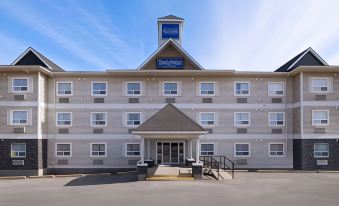 Travelodge by Wyndham Fort McMurray