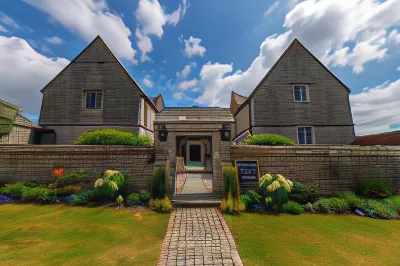 Mortons Manor Hotels near Studland Naturist Beach
