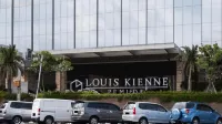 Louis Kienne Hotel Pemuda - parking