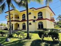Honduras Shores Plantations Hotels in San Juan