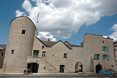 Hôtel de La Poste Hotel di L'Hospitalet-du-Larzac