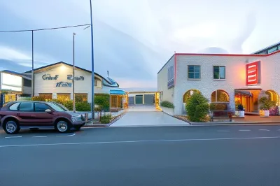 Coral Sands Motel