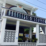 Troy Lodge Các khách sạn ở Basco