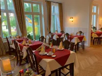 Hotel Seeufer Hotels in Plon