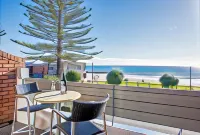 Beachfront Voyager Motor Inn Hotels in Burnie