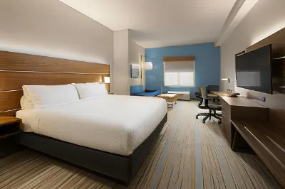 Holiday Inn Express & Suites Williamstown - Glassboro Hotel dekat ABC Consultants at Rowan University