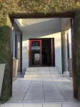 Spacube Luxury Suites and Spa - Bed and Breakfasts