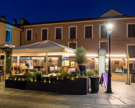 Hostal Restaurante Puerta del Alcázar Hotels in Avila