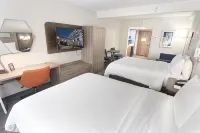 Holiday Inn Express & Suites Fort Lauderdale Airport West