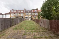 Tooting Bec Rooms by DC London Rooms